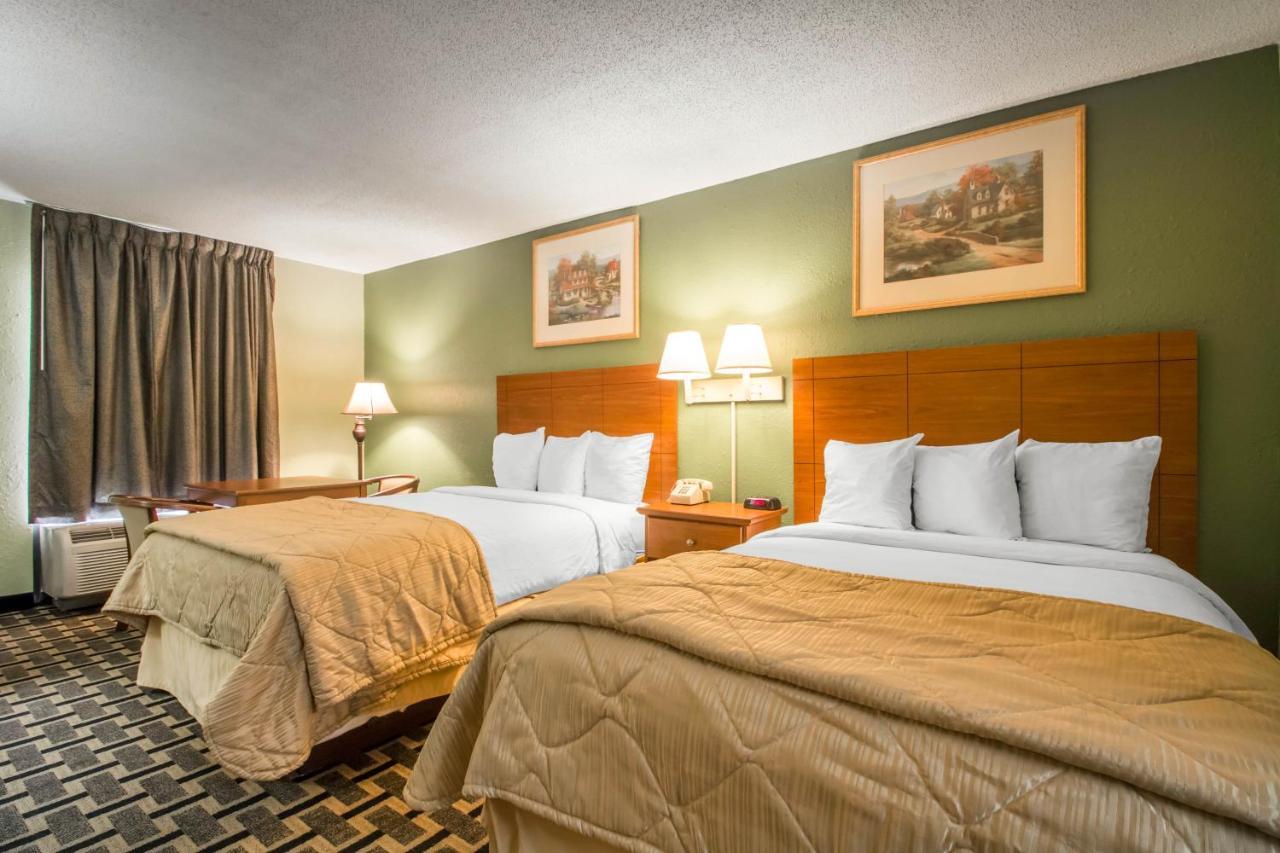 Quality Inn & Suites Риджленд Екстериор снимка