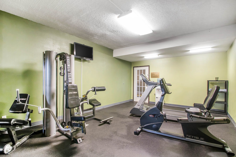 Quality Inn & Suites Риджленд Екстериор снимка